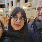 Cerchi qualcuno per aiuto compiti? Sono qui per aiutarti.